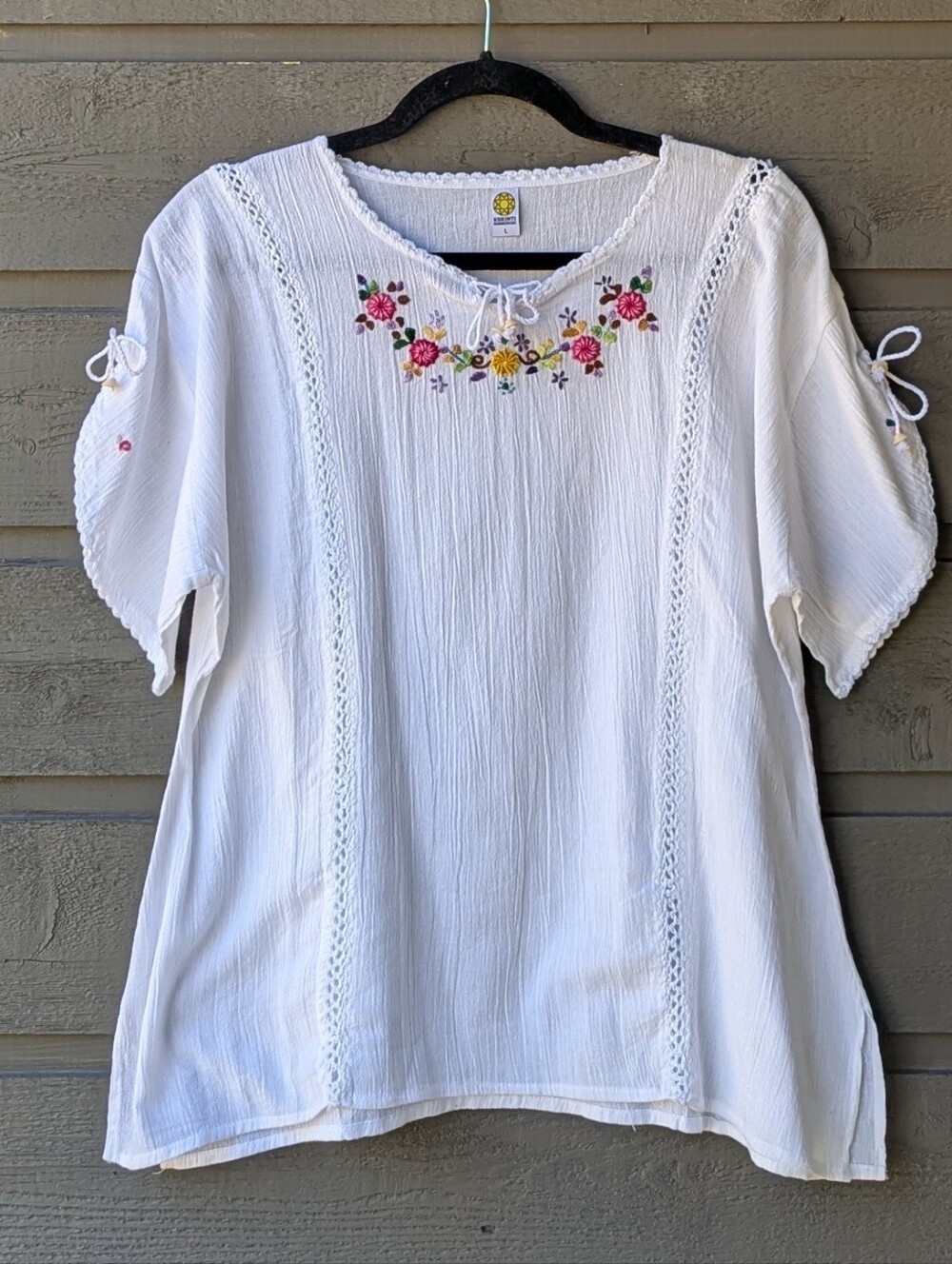 Kurinti Beautiful Boutique Embroidered Floral Boho Hippie Blouse White Large